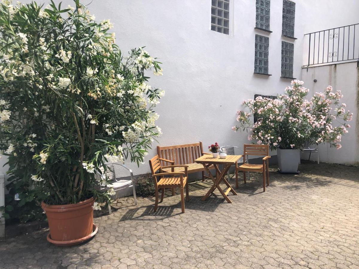 Schoene Ferienwohnung Gewoelbekeller Fachwerkhaus Bacharach Eksteriør billede