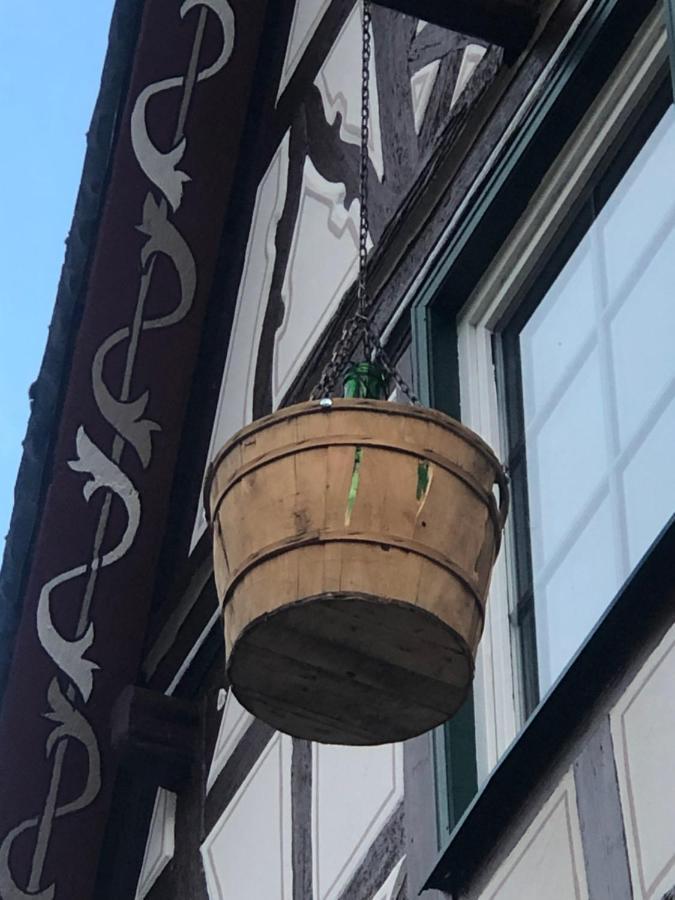 Schoene Ferienwohnung Gewoelbekeller Fachwerkhaus Bacharach Eksteriør billede